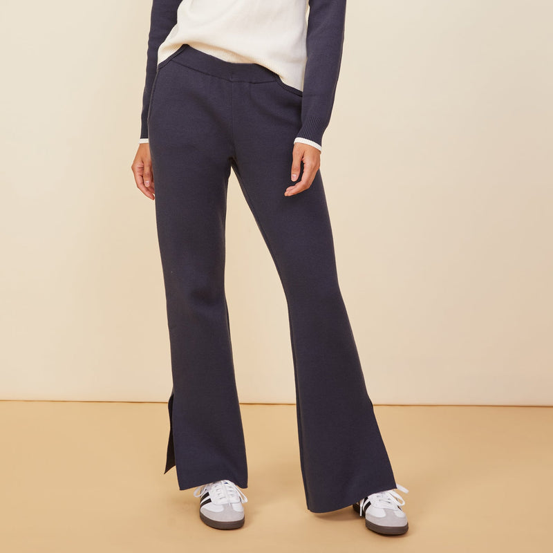 SOFT KNIT FLARE PANT